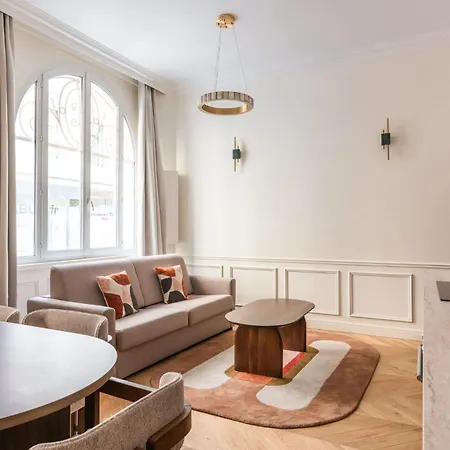 Appartamento Conciergerie - Stylish And Quiet - 2 Bedrooms With Netflix