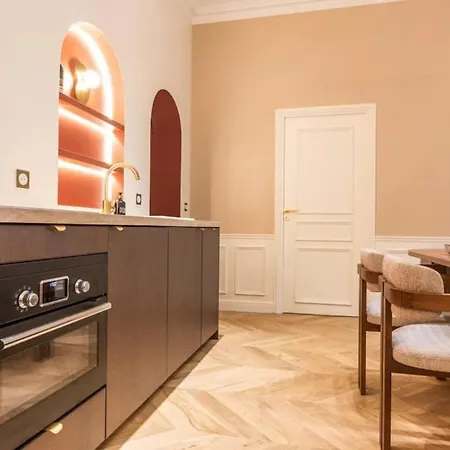 Apartment Conciergerie - Stylish And Quiet - 2 Bedrooms With Netflix